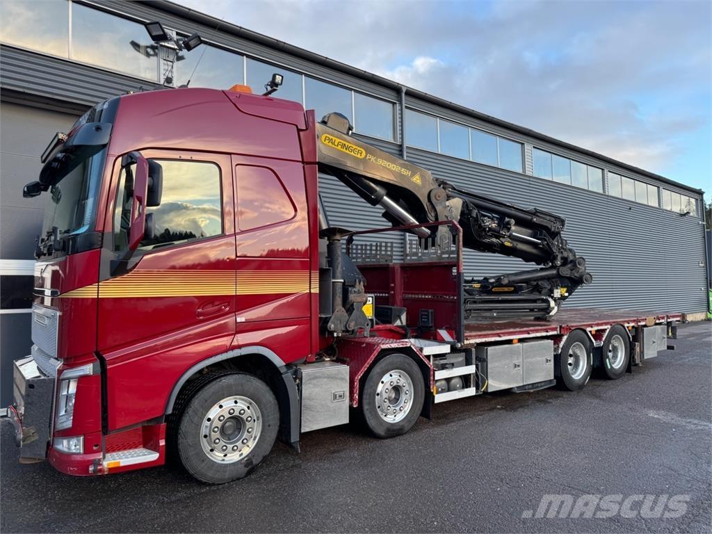 Volvo FH540 8X4 Autogru