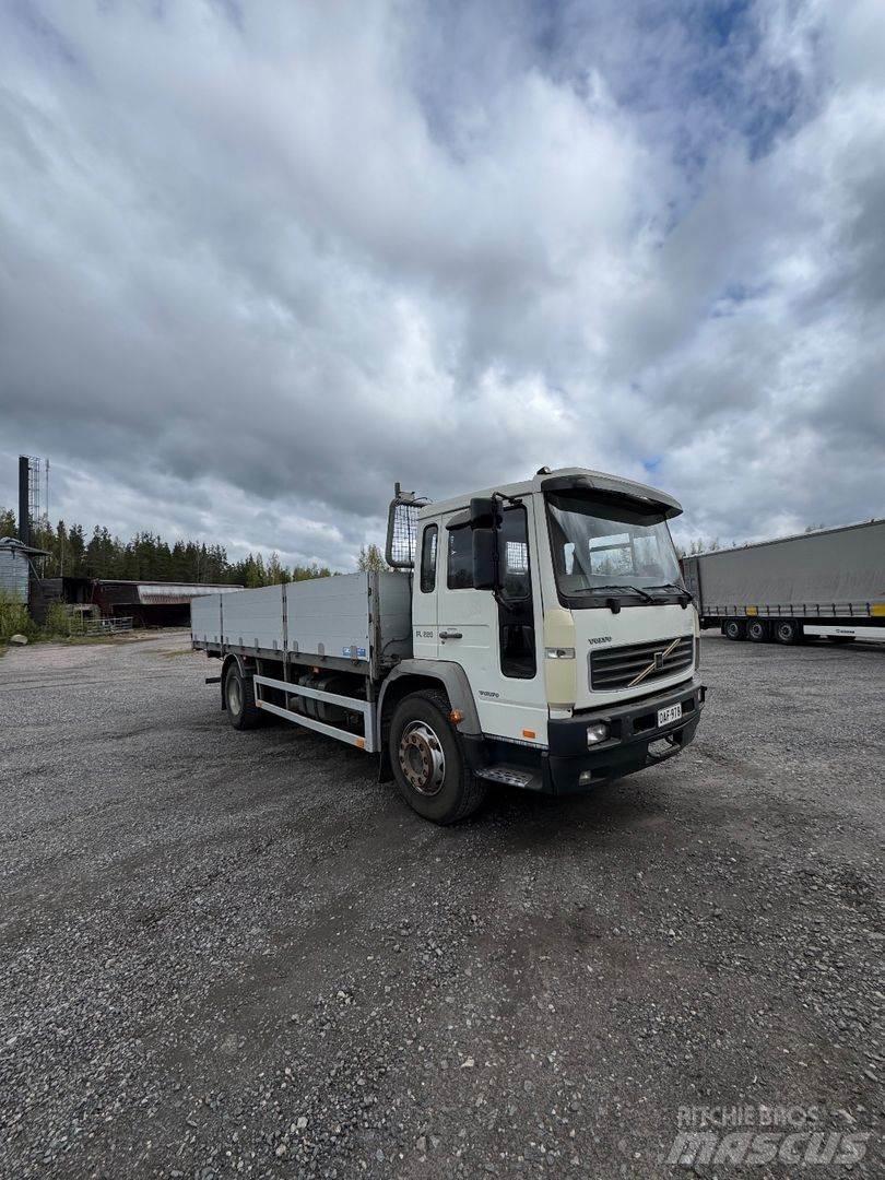 Volvo FL6 Camion con sponde ribaltabili