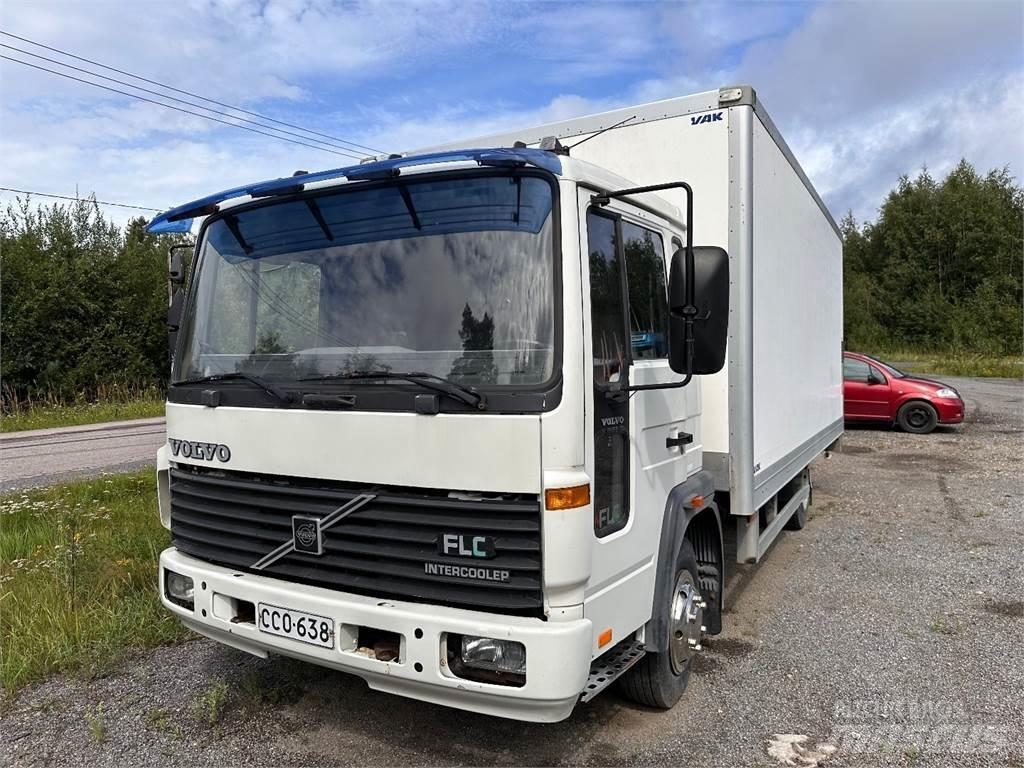 Volvo FLC Camion cassonati
