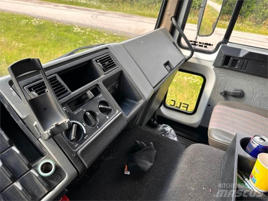 Volvo FLC Camion cassonati