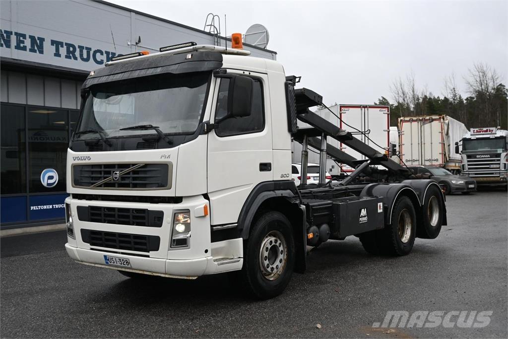 Volvo FM300 6x2 Camion con gancio di sollevamento