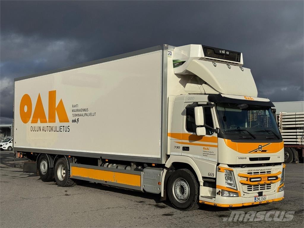 Volvo FM330 6x2 Camion a temperatura controllata