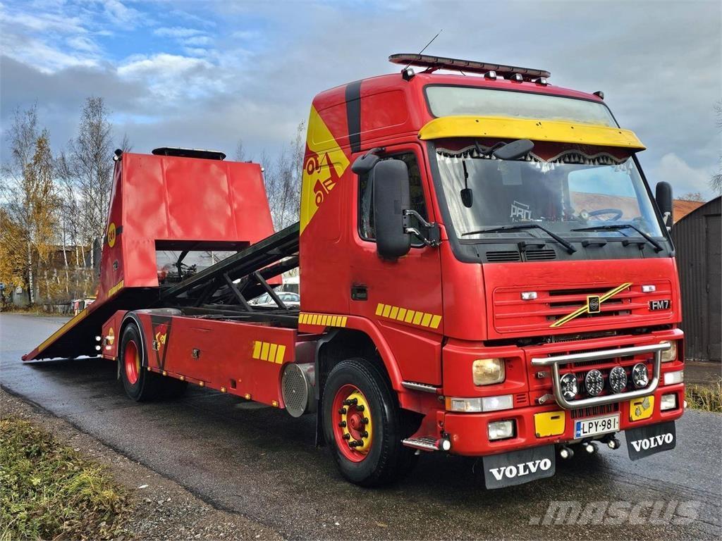 Volvo FM7 4X2 Trasportatore per veicoli