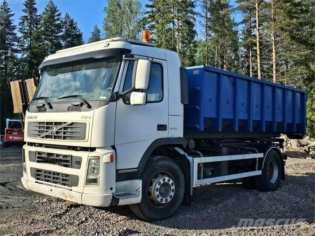 Volvo FM9 4x2 Camion con gancio di sollevamento