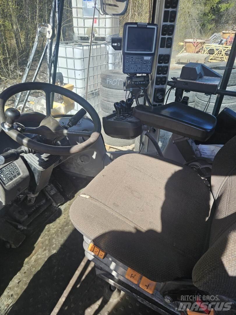 Volvo L 120G Pale gommate