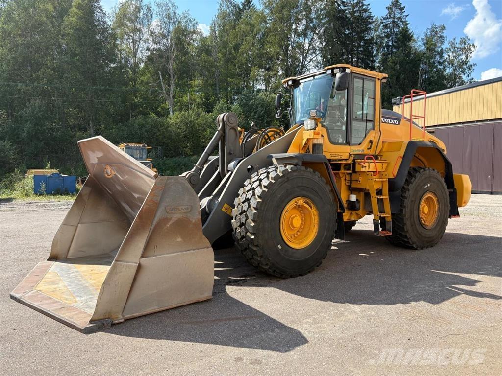Volvo L 180 H Pale gommate