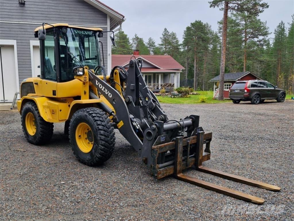 Volvo L 35 GT Pale gommate