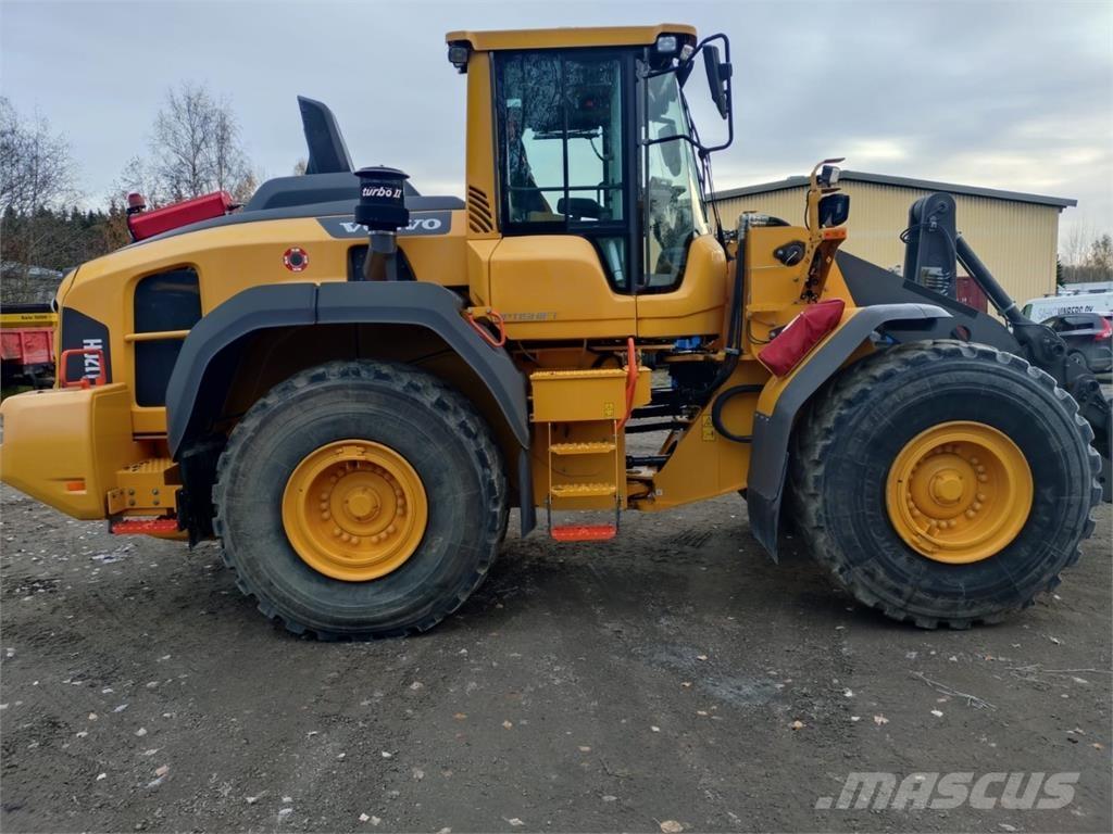 Volvo L120H Pale gommate