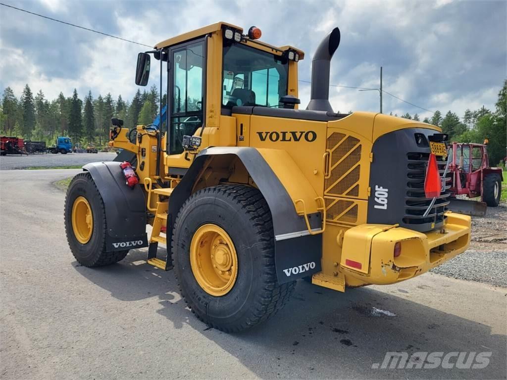Volvo L60F Pale gommate