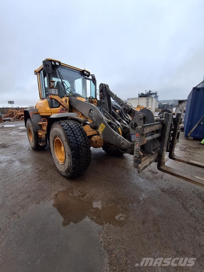 Volvo L60H Pale gommate