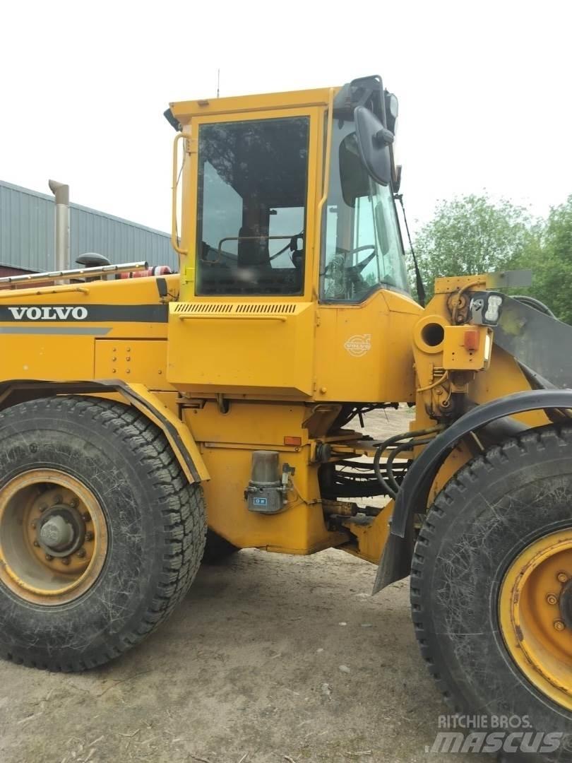 Volvo L70C Pale gommate