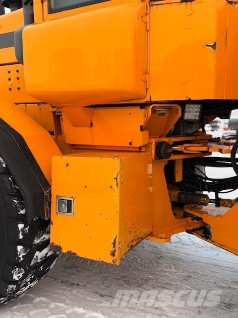 Volvo L70D Pale gommate