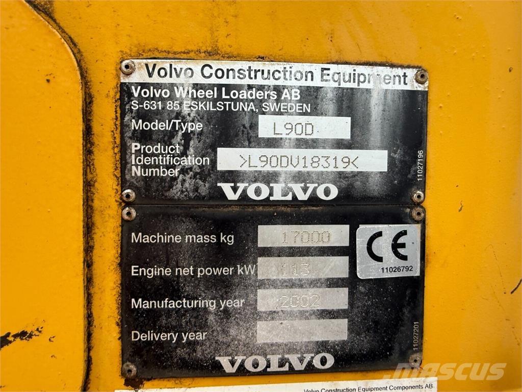 Volvo L90D Pale gommate