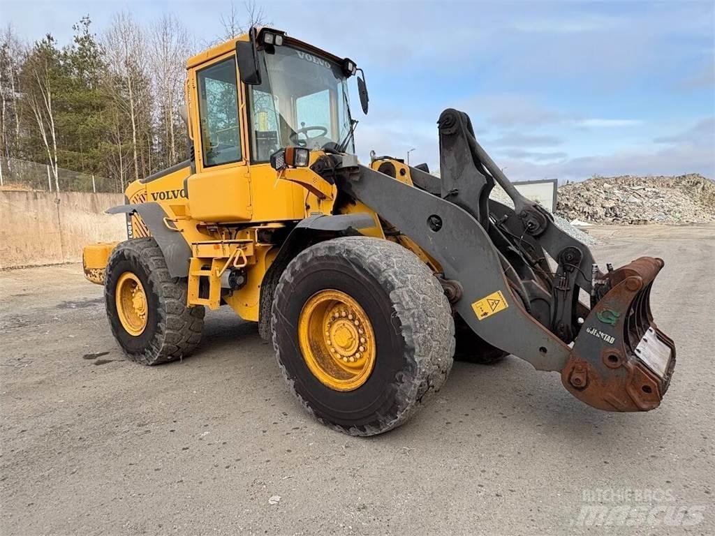 Volvo L90E Pale gommate