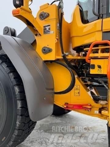 Volvo L90H LB Pale gommate