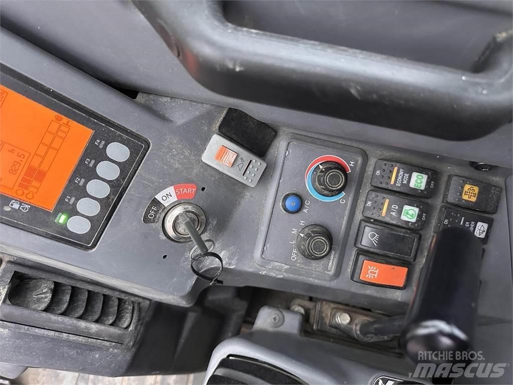 Yanmar SV100 Escavatori cingolati