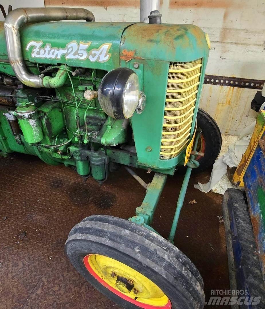 Zetor 25 A Trattori