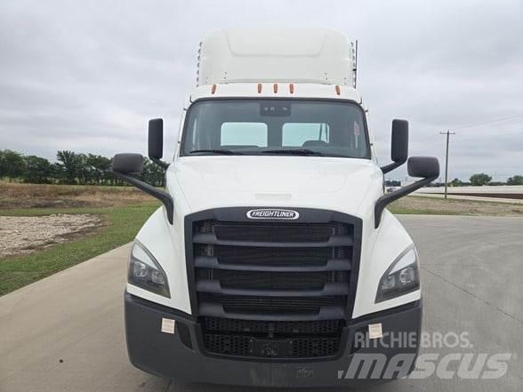 Freightliner CASCADIA 116 Motrici e Trattori Stradali