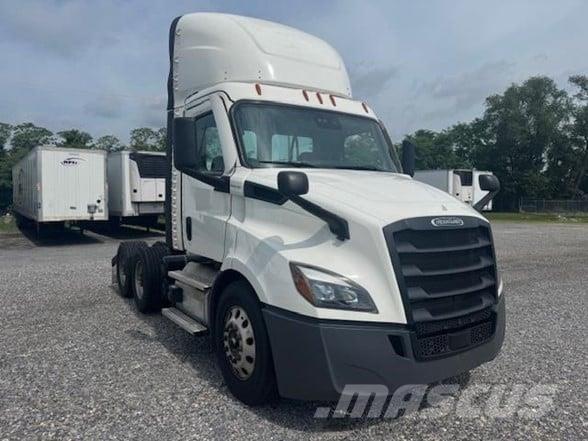 Freightliner CASCADIA 116 Motrici e Trattori Stradali