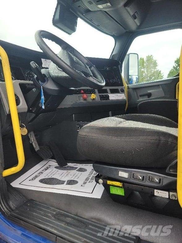Freightliner CASCADIA 116 Motrici e Trattori Stradali