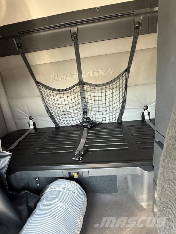 Freightliner CASCADIA 116 Motrici e Trattori Stradali