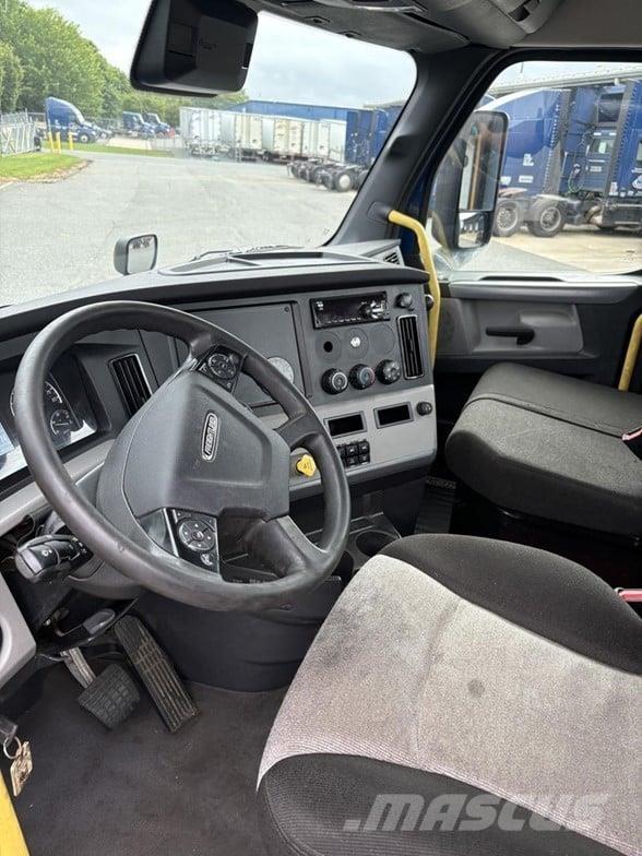 Freightliner CASCADIA 116 Motrici e Trattori Stradali