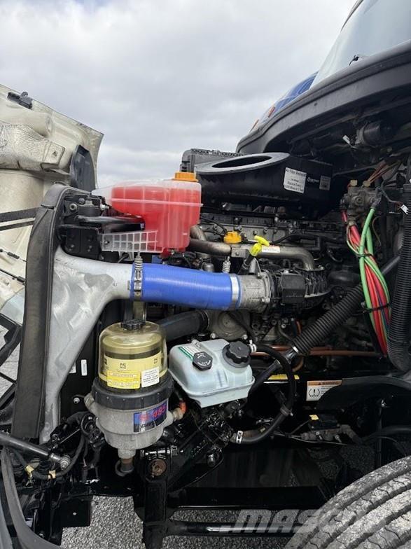 Freightliner CASCADIA 116 Motrici e Trattori Stradali