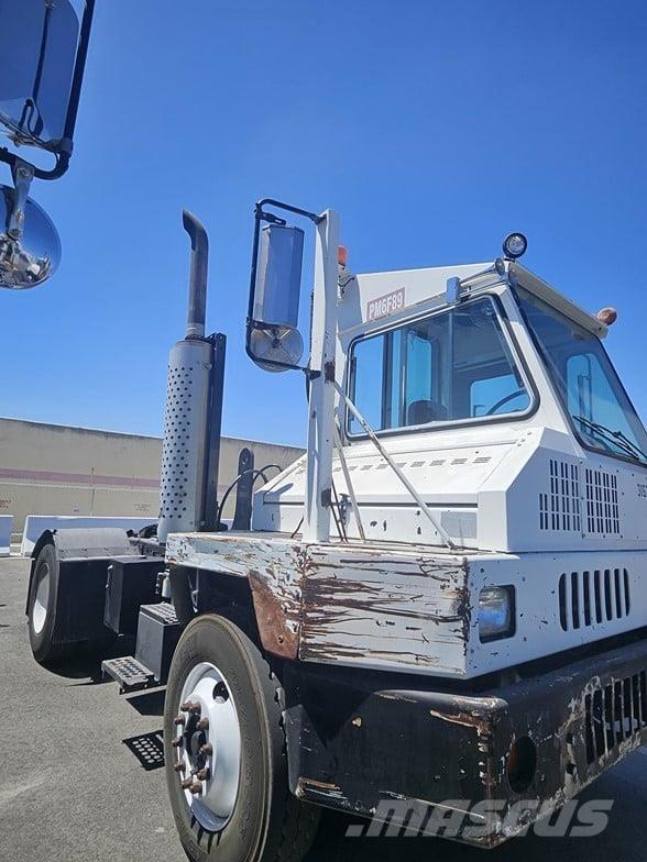 Kalmar OTTAWA 4X2 OFF-ROAD Trattori portuali