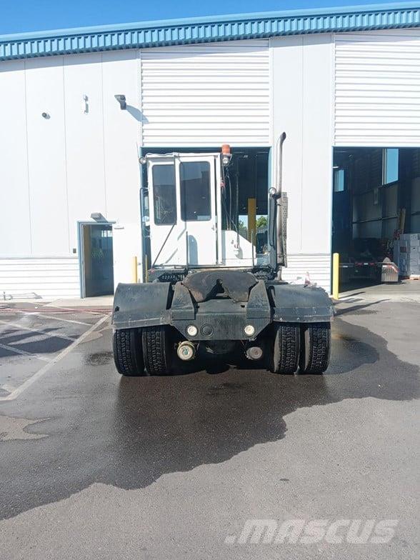 Kalmar OTTAWA 4X2 OFF-ROAD Trattori portuali