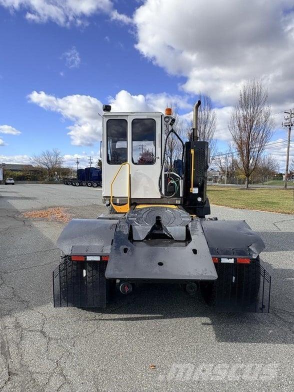 Kalmar OTTAWA 4X2 OFF-ROAD Trattori portuali