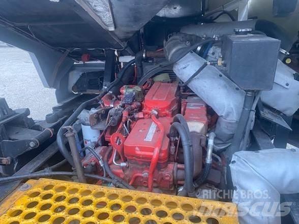 Kalmar OTTAWA T2 Trattori portuali