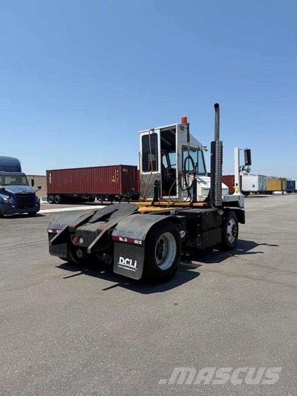 Kalmar OTTAWA T2 Trattori portuali