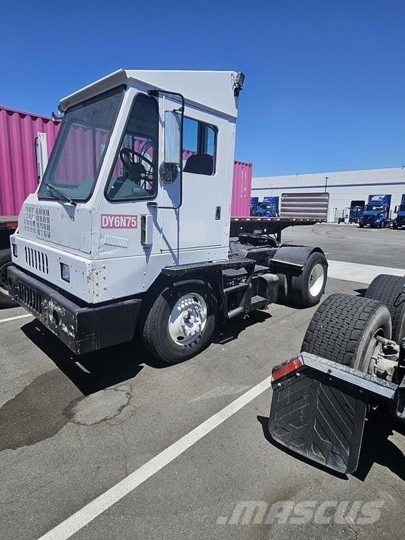 Kalmar OTTAWA T2 Trattori portuali