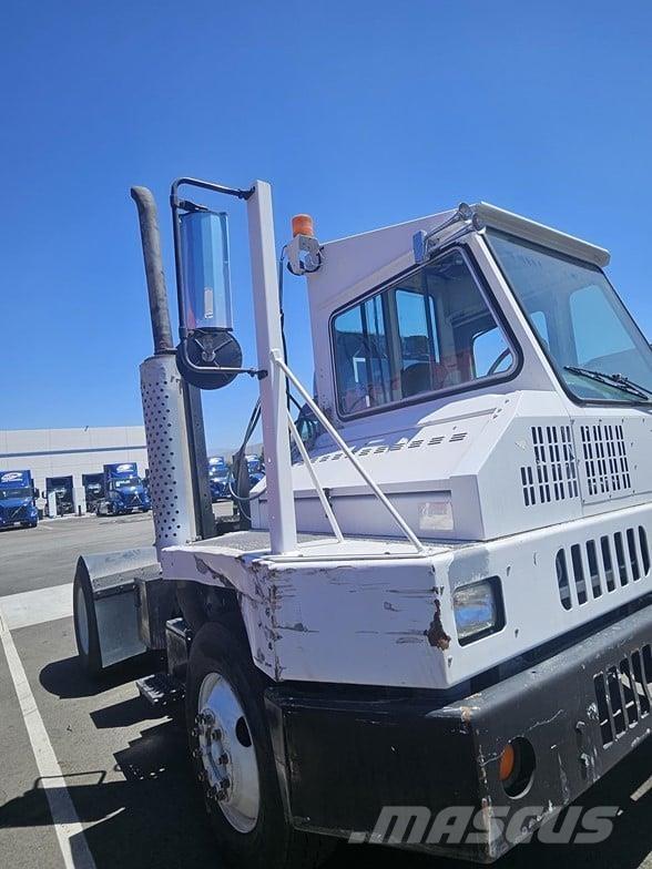 Kalmar OTTAWA T2 Trattori portuali