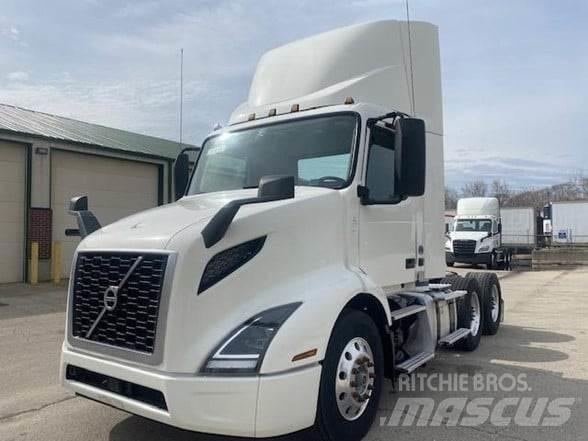 Volvo VNL64T300 Motrici e Trattori Stradali