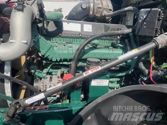 Volvo VNL64T300 Motrici e Trattori Stradali