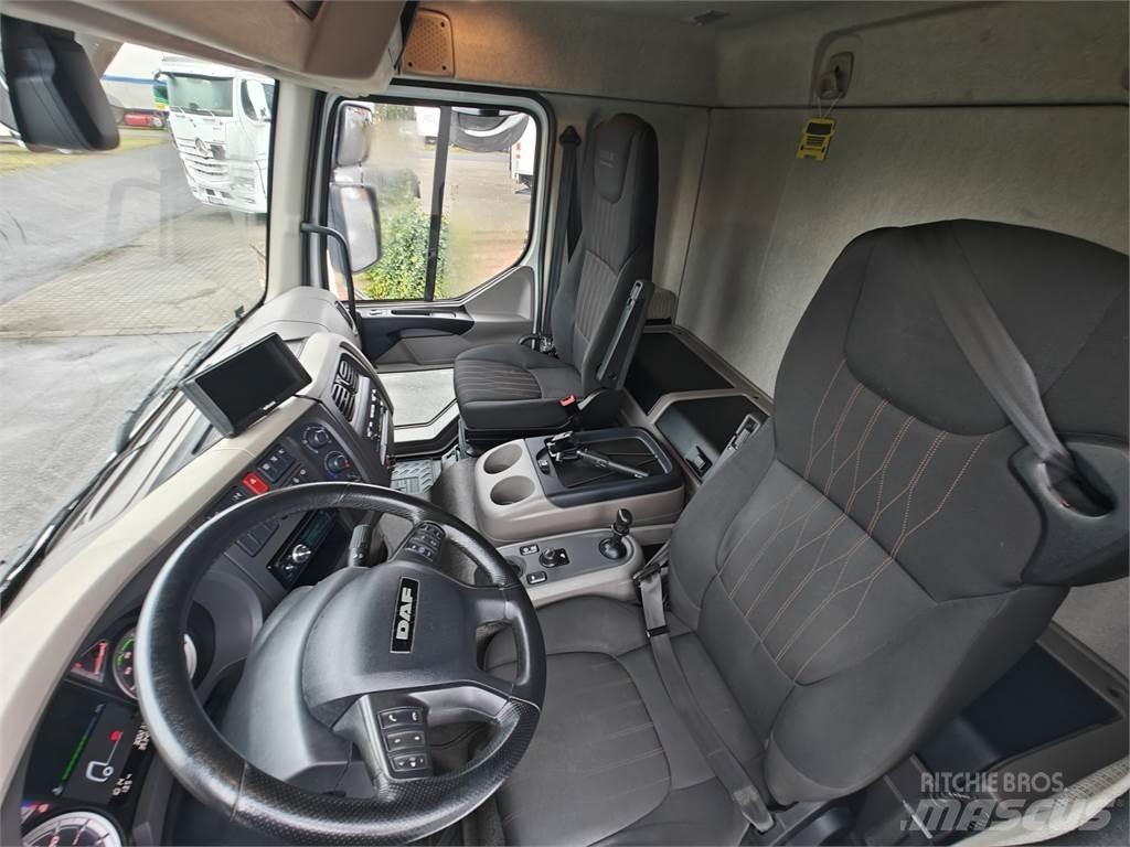 DAF LF290 Camion cassonati
