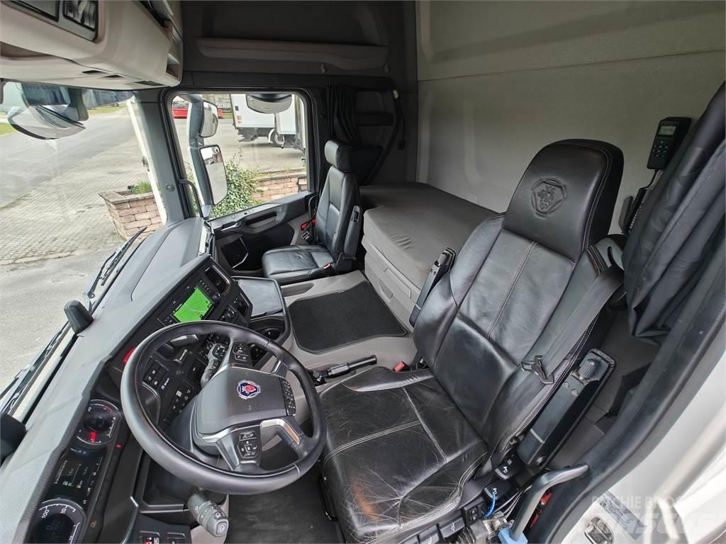 Scania G500 Camion con gancio di sollevamento
