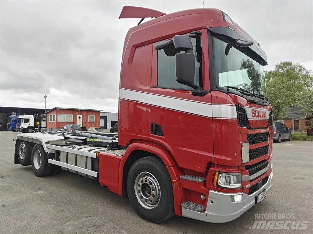 Scania R500 Camion con gancio di sollevamento
