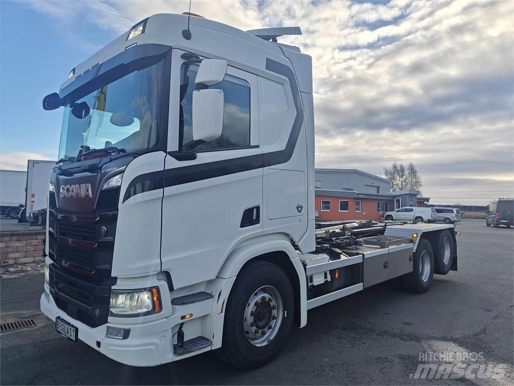 Scania R580 Camion con gancio di sollevamento