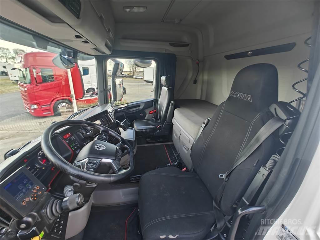 Scania R580 Camion con gancio di sollevamento