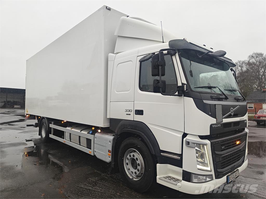 Volvo FM330 Camion cassonati