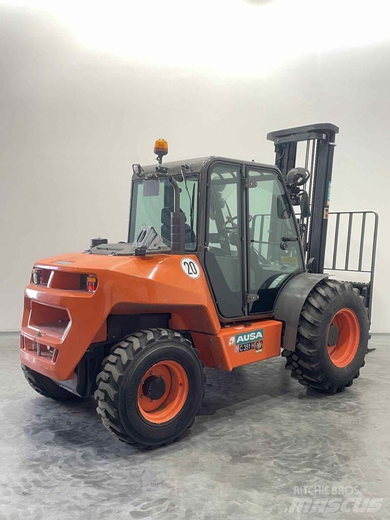 Ausa C351HX4 Elevatore per esterni