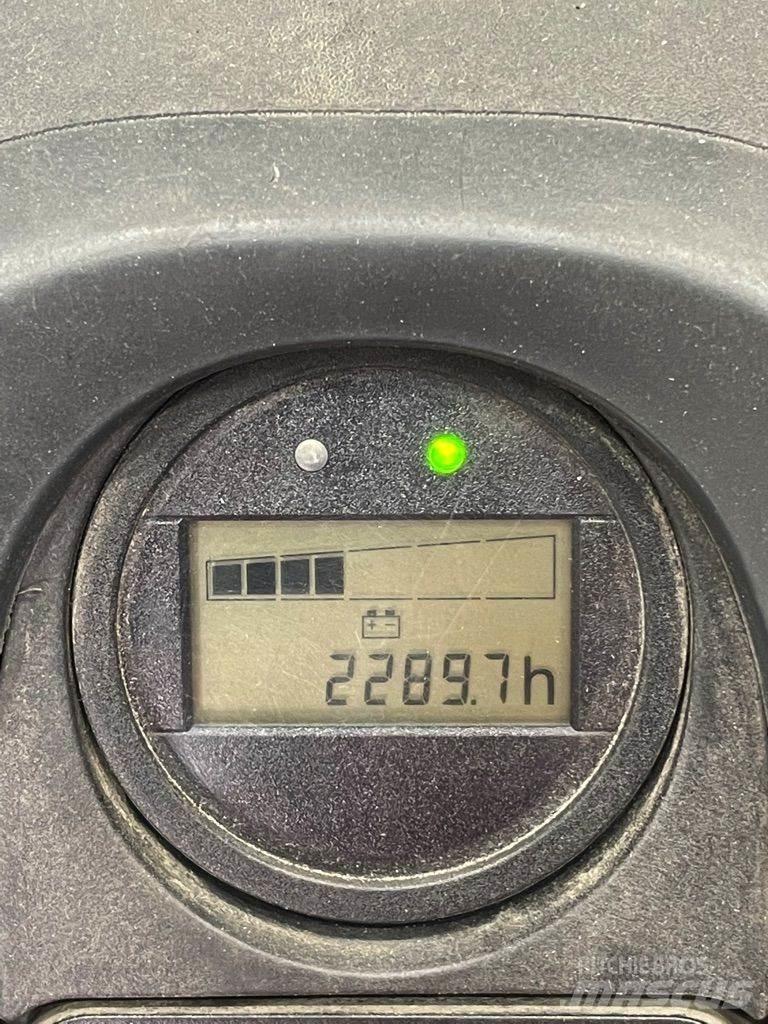 Linde D06-1160 Transpallet uomo a terra