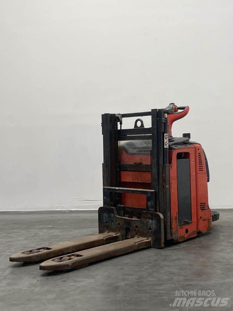 Linde D12AP Transpallet uomo a terra