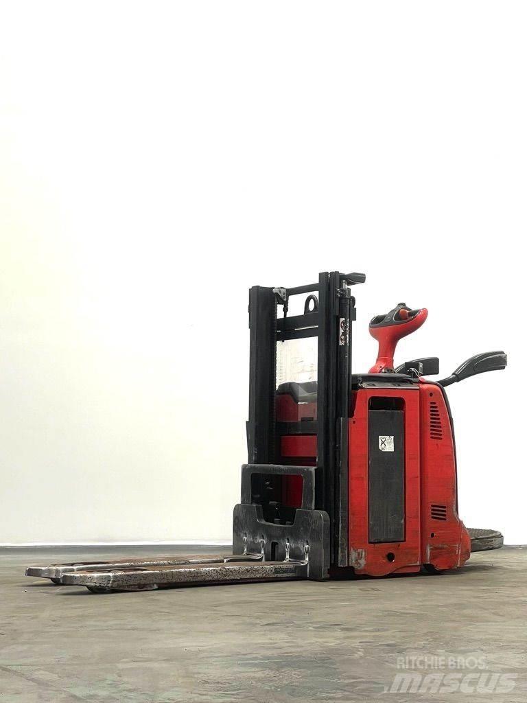Linde D12HPAP-133 Transpallet uomo a terra