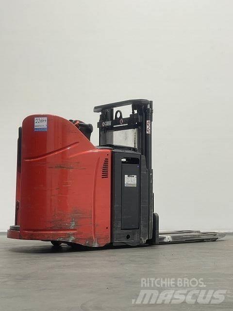 Linde D12HPSP Transpallet uomo a terra
