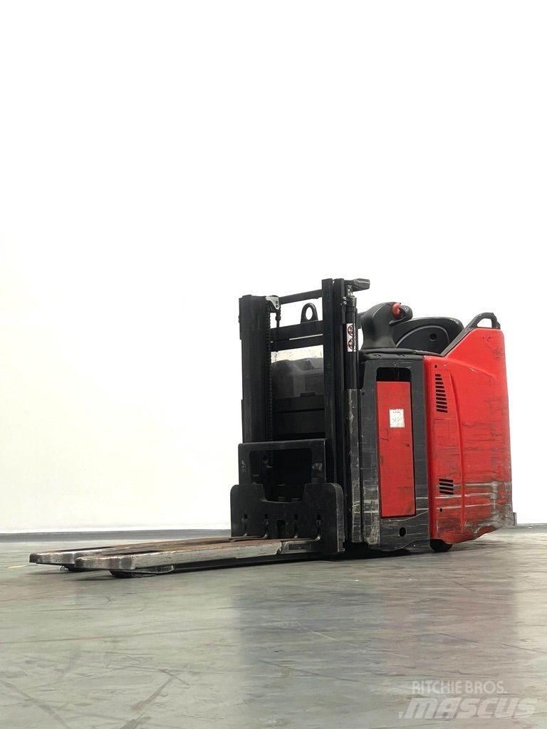 Linde D12HPSP-133 Transpallet uomo a terra