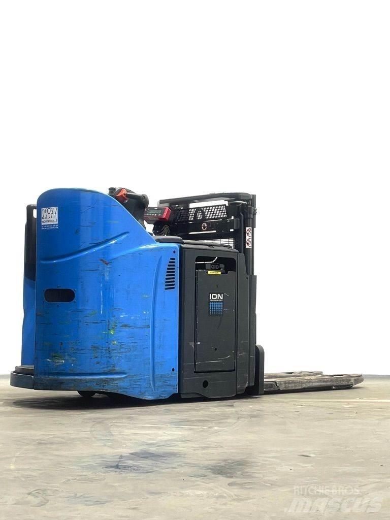 Linde D12HPSP-133 Transpallet uomo a terra