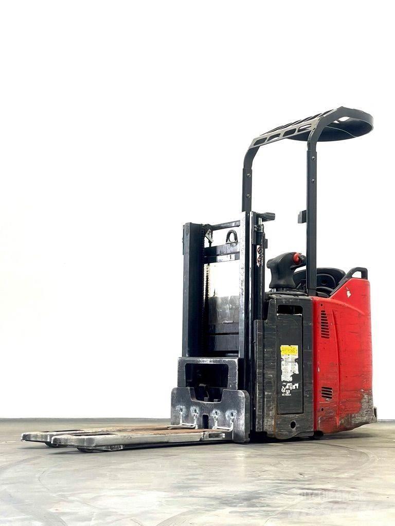 Linde D12HPSP-133 Transpallet uomo a terra